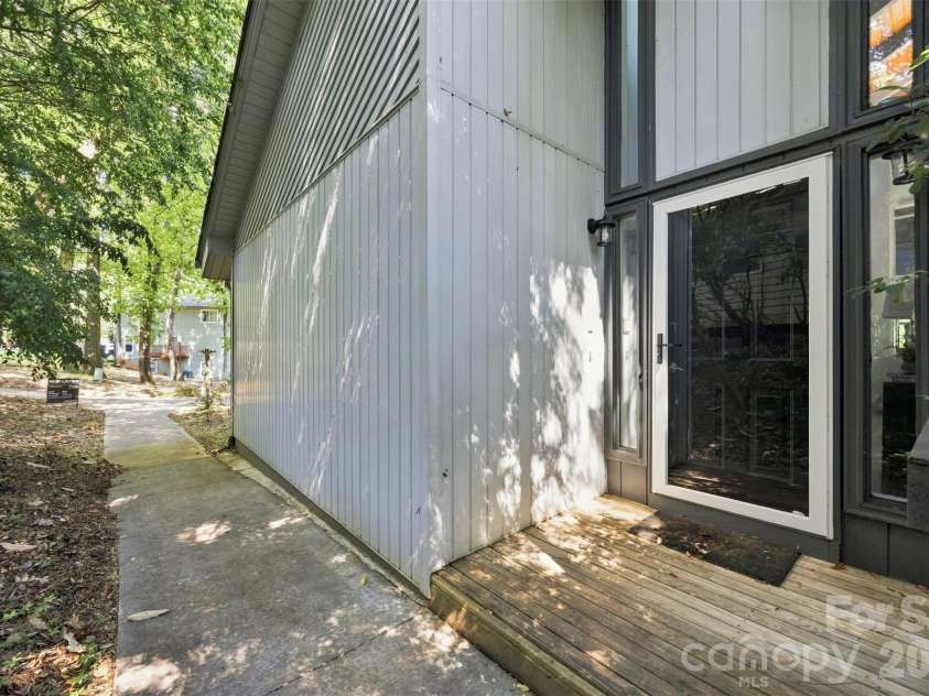 3015 Point Clear Drive, Tega Cay, SC 29708.  MLS# CAR4421189, YatesRealty ID 48568. 