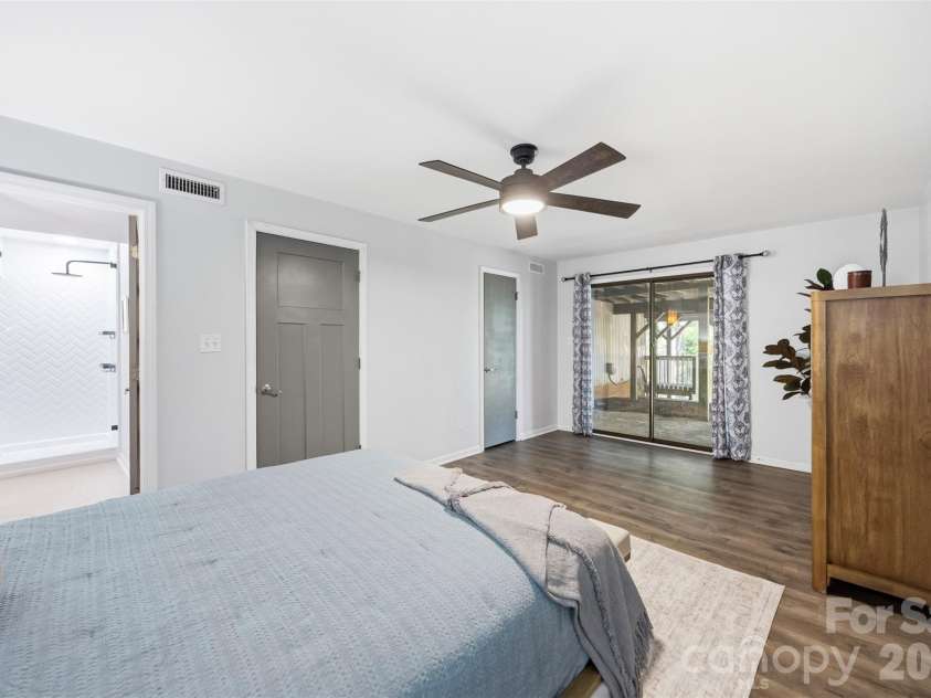 3015 Point Clear Drive, Tega Cay, SC 29708.  MLS# CAR4421189, YatesRealty ID 48568. 