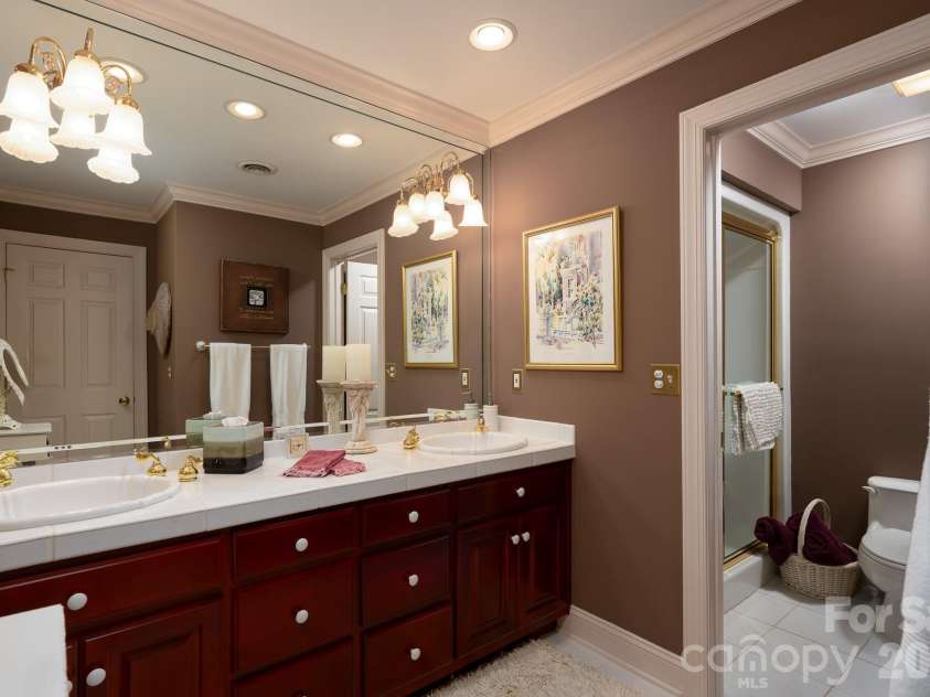 117 Whitley Mill Road, New London, NC 28127.  MLS# CAR4358547, YatesRealty ID 4857. Guest Full Bath