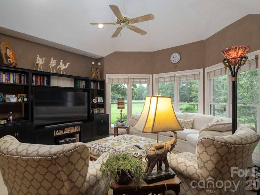 117 Whitley Mill Road, New London, NC 28127.  MLS# CAR4358547, YatesRealty ID 4857. Keeping Room