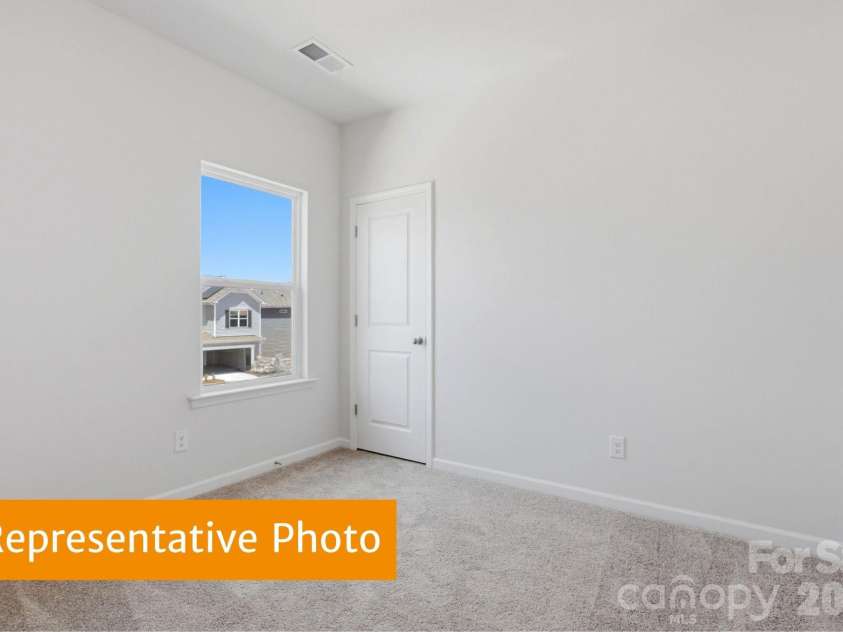 908 Rowe Crossing Drive, Newton, NC 28658.  MLS# CAR4421310, YatesRealty ID 48571. 