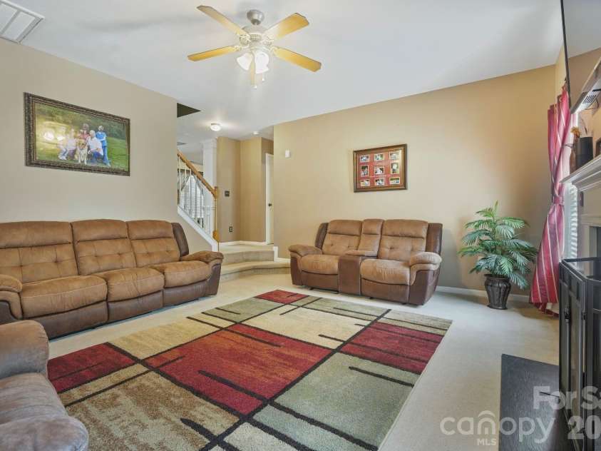 190 Almora Loop, Mooresville, NC 28115.  MLS# CAR4420835, YatesRealty ID 48574. 
