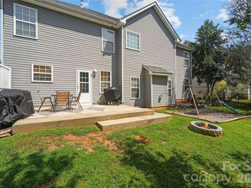 190 Almora Loop, Mooresville, NC 28115.  MLS# CAR4420835, YatesRealty ID 48574. 