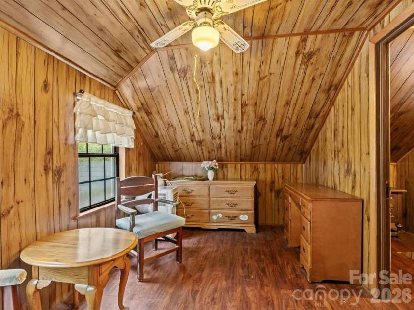 92 Silas Branch Road, Burnsville, NC 28714.  MLS# CAR4419913, YatesRealty ID 48576. 