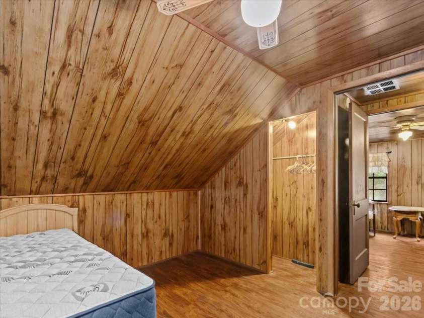 92 Silas Branch Road, Burnsville, NC 28714.  MLS# CAR4419913, YatesRealty ID 48576. 