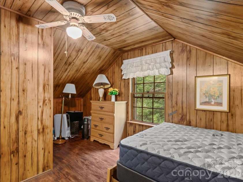 92 Silas Branch Road, Burnsville, NC 28714.  MLS# CAR4419913, YatesRealty ID 48576. 