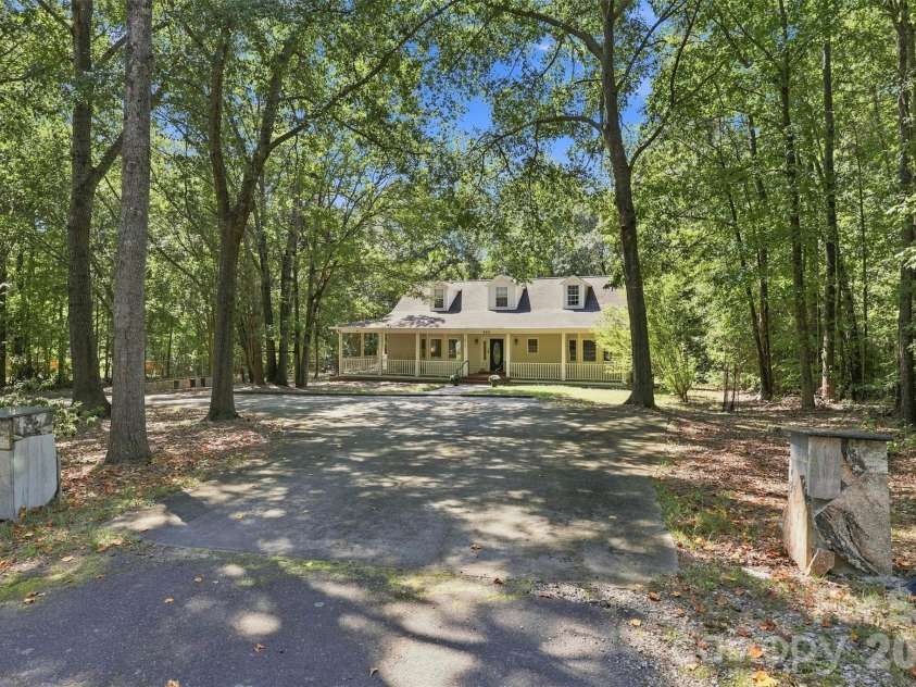 920 Jackson Road, Fort Lawn, SC 29714.  MLS# CAR4420902, YatesRealty ID 48577. 