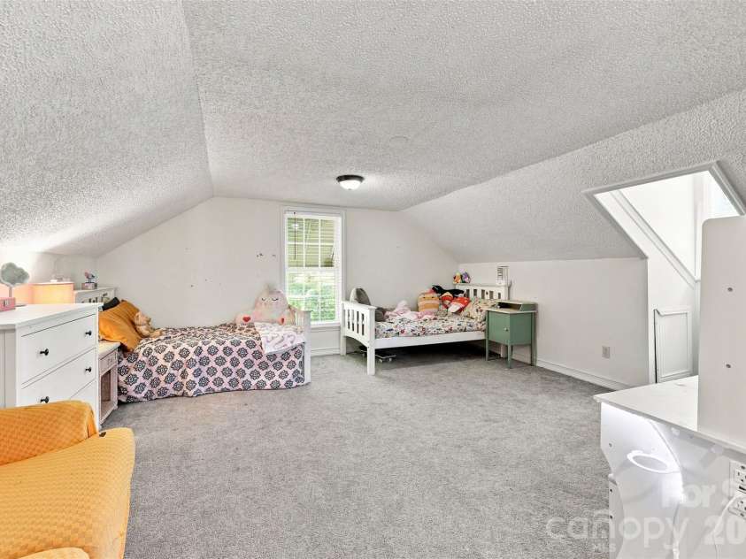 920 Jackson Road, Fort Lawn, SC 29714.  MLS# CAR4420902, YatesRealty ID 48577. Bedroom
