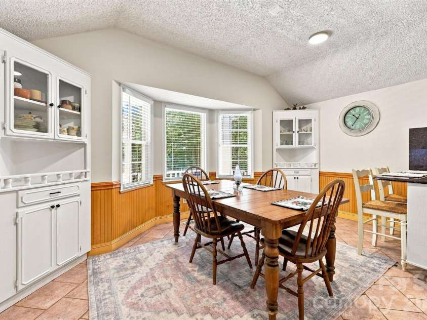 920 Jackson Road, Fort Lawn, SC 29714.  MLS# CAR4420902, YatesRealty ID 48577. Dining with built ins