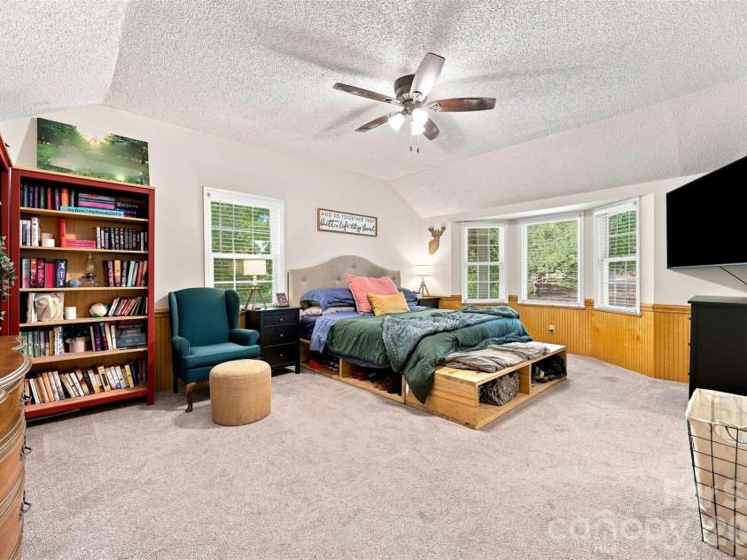 920 Jackson Road, Fort Lawn, SC 29714.  MLS# CAR4420902, YatesRealty ID 48577. Primary Bedroom