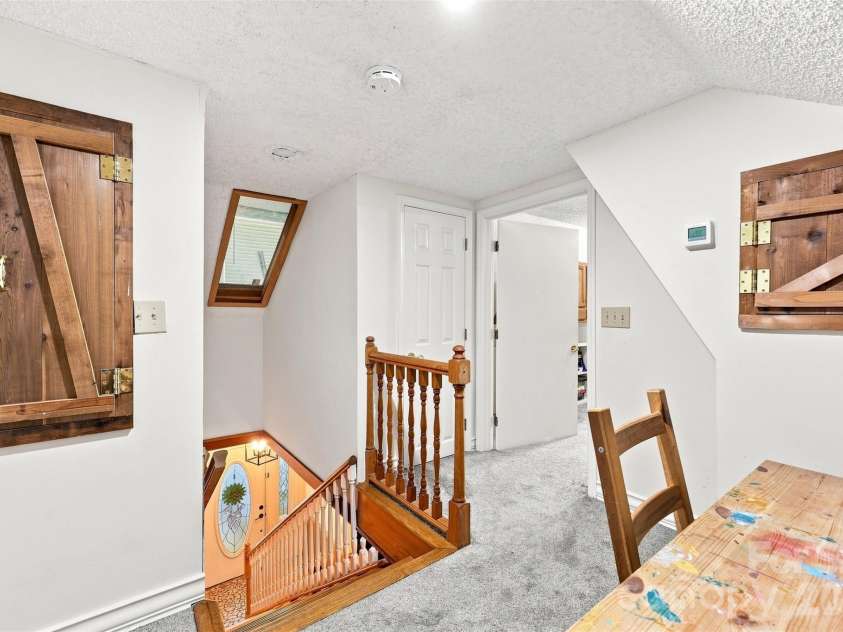 920 Jackson Road, Fort Lawn, SC 29714.  MLS# CAR4420902, YatesRealty ID 48577. Upstairs
