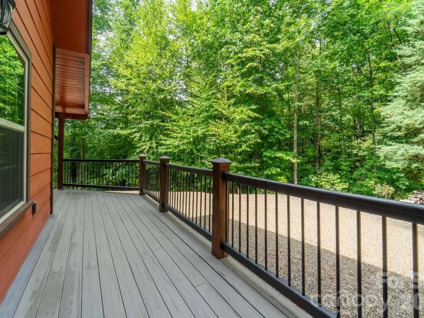 32 Grand View Estates Drive, Whittier, NC 28789.  MLS# CAR4419954, YatesRealty ID 48579. 