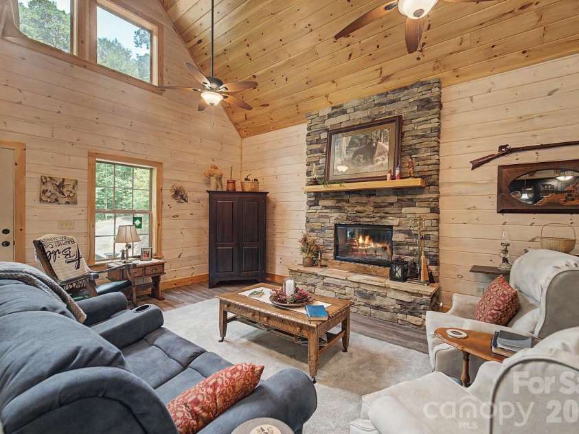 32 Grand View Estates Drive, Whittier, NC 28789.  MLS# CAR4419954, YatesRealty ID 48579. 