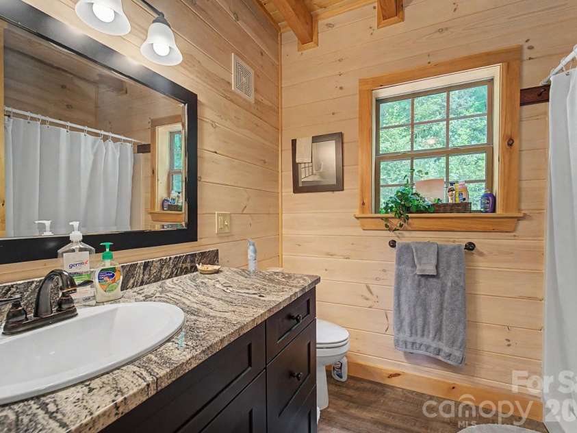 32 Grand View Estates Drive, Whittier, NC 28789.  MLS# CAR4419954, YatesRealty ID 48579. 