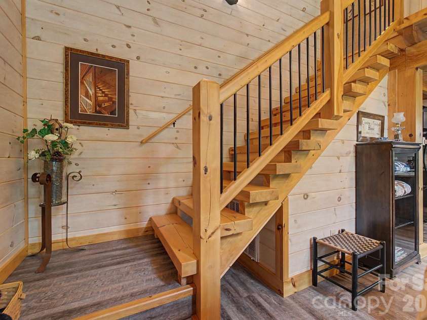 32 Grand View Estates Drive, Whittier, NC 28789.  MLS# CAR4419954, YatesRealty ID 48579. 
