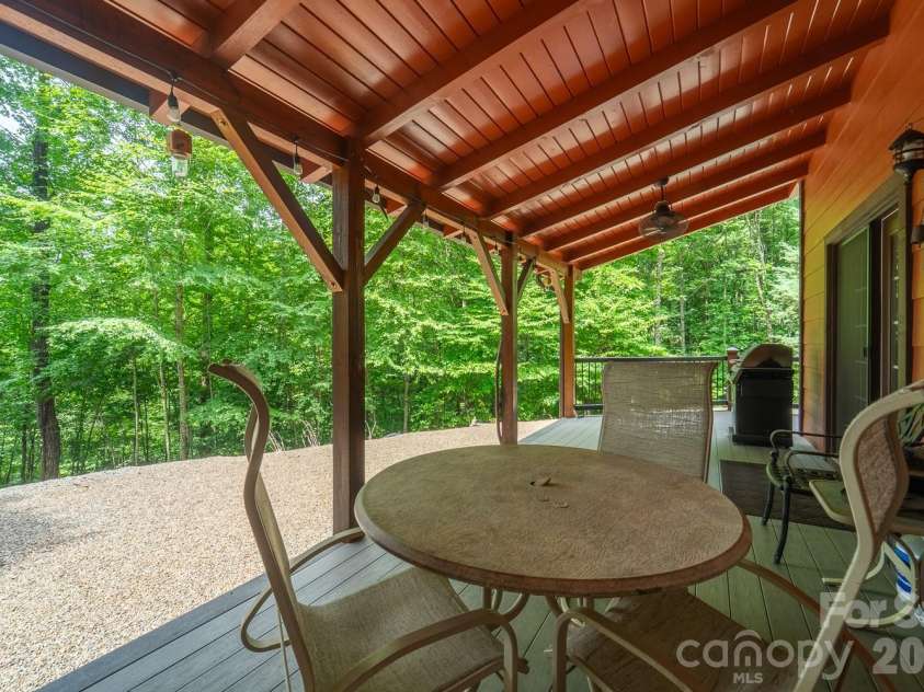 32 Grand View Estates Drive, Whittier, NC 28789.  MLS# CAR4419954, YatesRealty ID 48579. 
