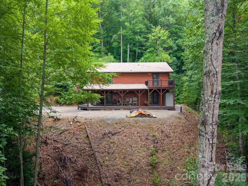 32 Grand View Estates Drive, Whittier, NC 28789.  MLS# CAR4419954, YatesRealty ID 48579. 