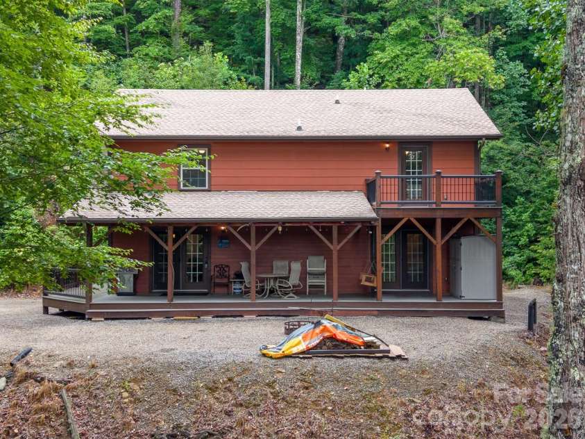 32 Grand View Estates Drive, Whittier, NC 28789.  MLS# CAR4419954, YatesRealty ID 48579. 