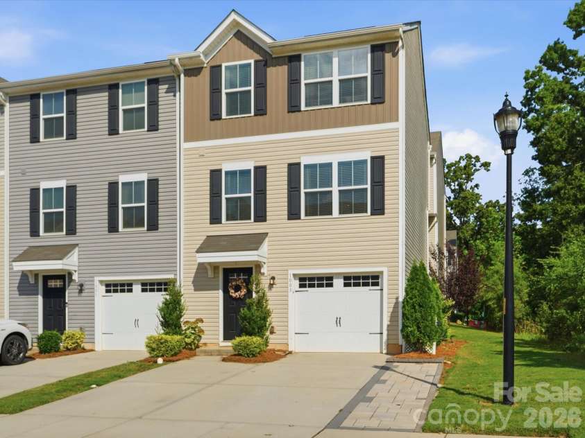 1003 Rushing Lane, Fort Mill, SC 29715.  MLS# CAR4419977, YatesRealty ID 48581. 