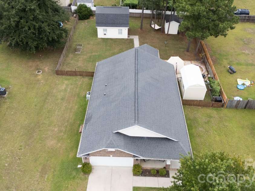 6 Weatherfield Drive, Elgin, SC 29045.  MLS# CAR4421285, YatesRealty ID 48582. 