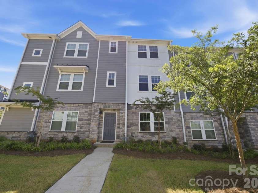 7148 Bryce Avenue, Charlotte, NC 28217.  MLS# CAR4420429, YatesRealty ID 48584. 