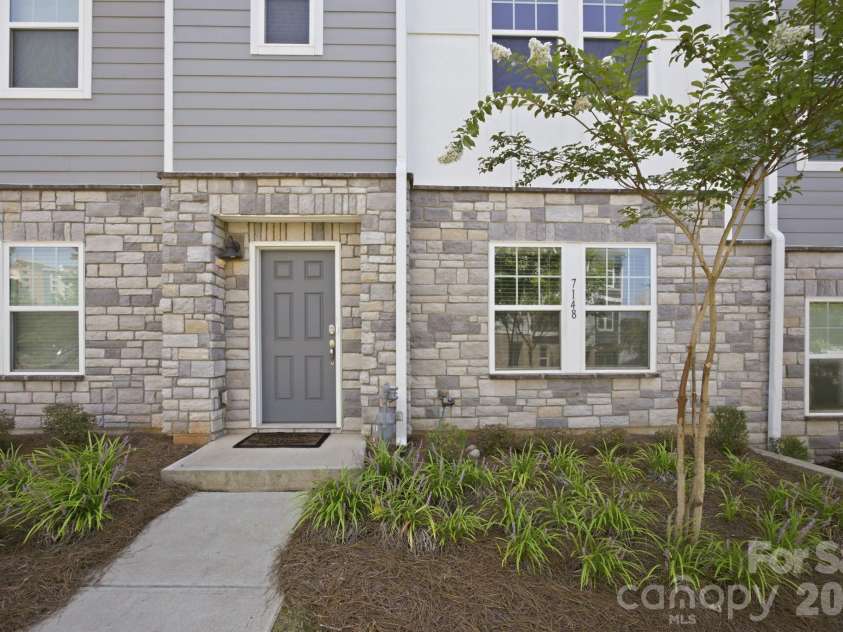 7148 Bryce Avenue, Charlotte, NC 28217.  MLS# CAR4420429, YatesRealty ID 48584. 