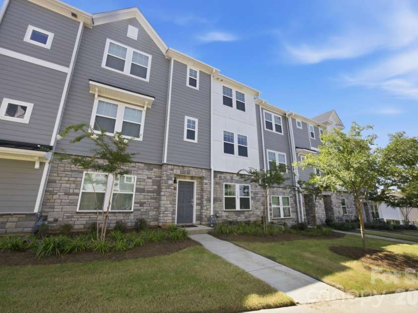 7148 Bryce Avenue, Charlotte, NC 28217.  MLS# CAR4420429, YatesRealty ID 48584. 