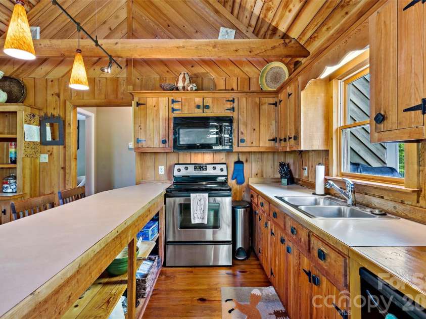 1795 Mckenzie Way, Old Fort, NC 28762.  MLS# CAR4419925, YatesRealty ID 48586. 