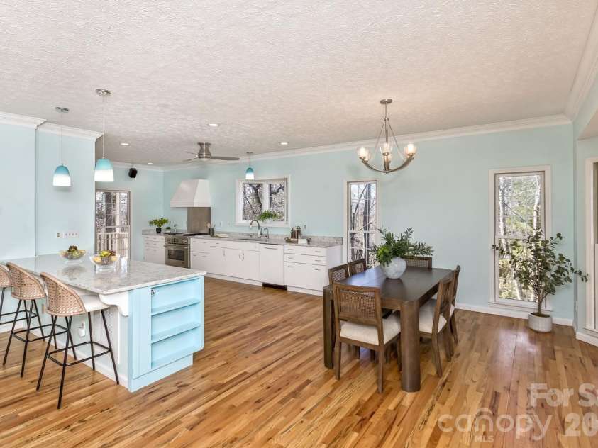 111 Sunny Ridge Drive, Asheville, NC 28804.  MLS# CAR4421169, YatesRealty ID 48587. Dining room & Kitchen