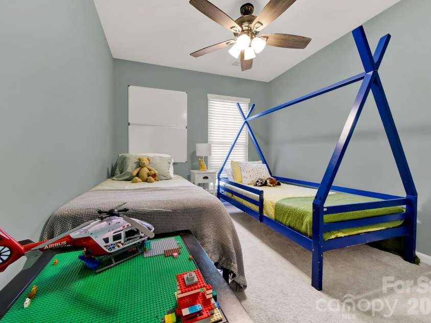927 Lyndley Drive, Fort Mill, SC 29708.  MLS# CAR4420322, YatesRealty ID 48589. 