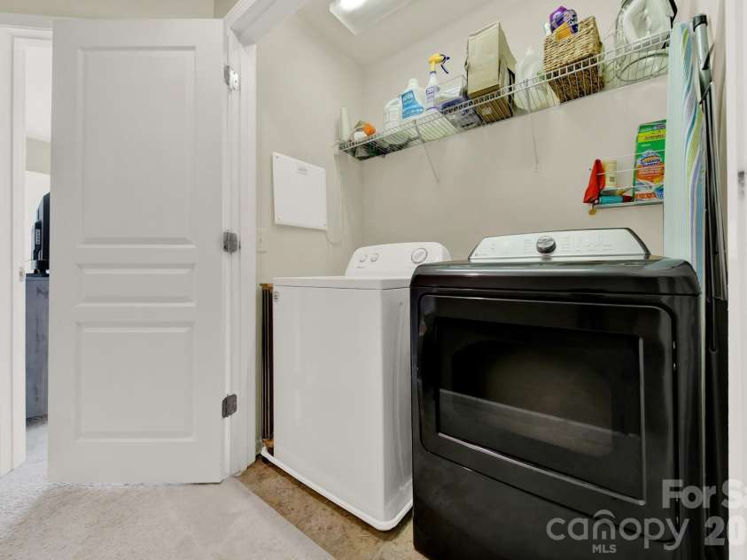 927 Lyndley Drive, Fort Mill, SC 29708.  MLS# CAR4420322, YatesRealty ID 48589. 