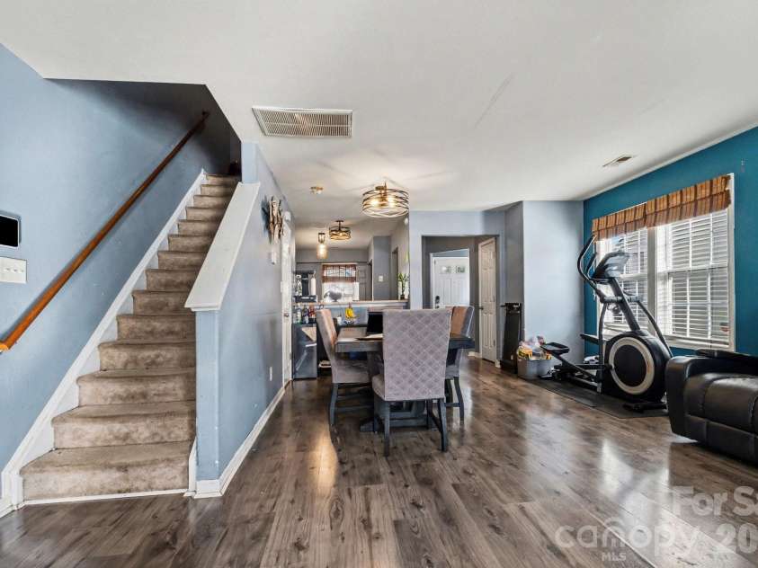 1409 Majestic Meadow Drive, Charlotte, NC 28216.  MLS# CAR4350510, YatesRealty ID 4859. 