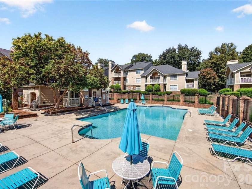 5011 Sharon Road, Charlotte, NC 28210.  MLS# CAR4419195, YatesRealty ID 48591. 