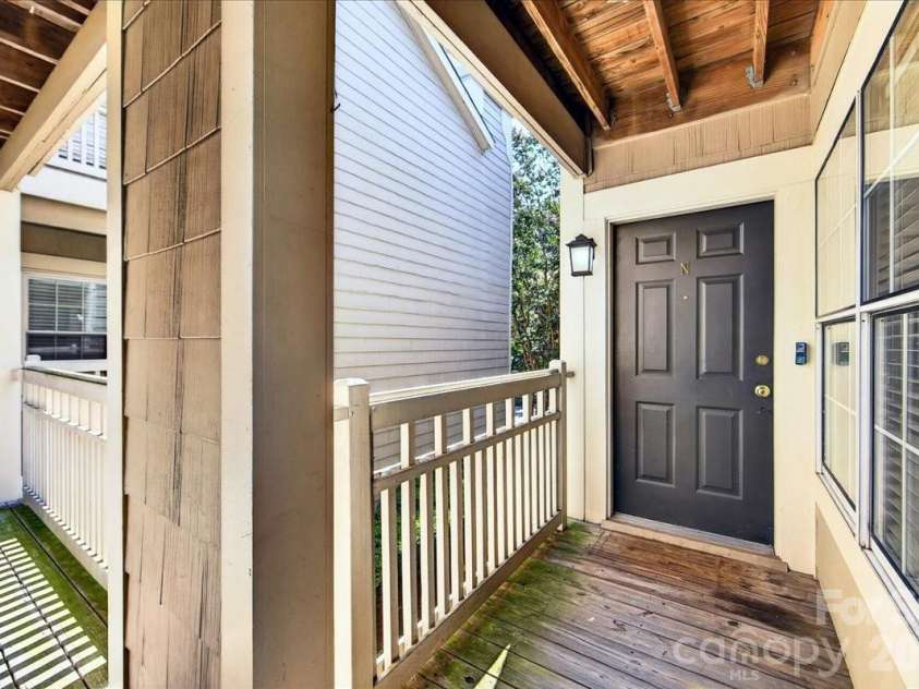 5011 Sharon Road, Charlotte, NC 28210.  MLS# CAR4419195, YatesRealty ID 48591. 