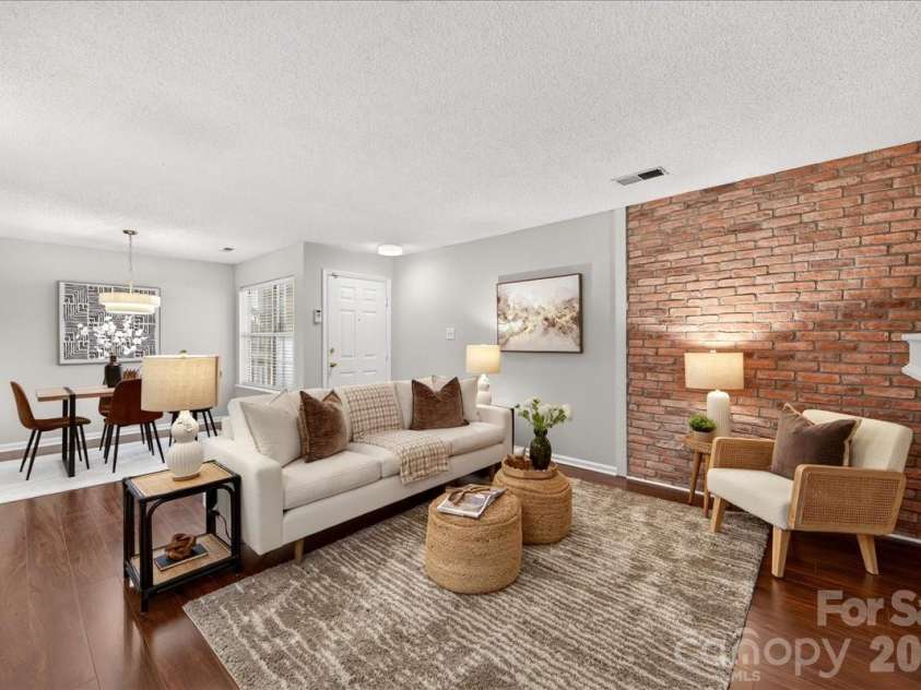 5011 Sharon Road, Charlotte, NC 28210.  MLS# CAR4419195, YatesRealty ID 48591. 