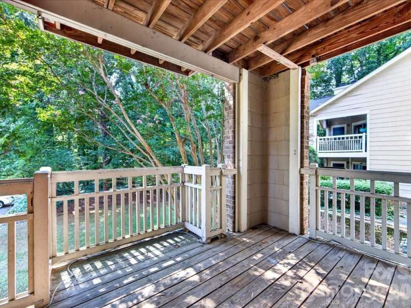 5011 Sharon Road, Charlotte, NC 28210.  MLS# CAR4419195, YatesRealty ID 48591. 