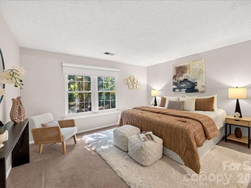 5011 Sharon Road, Charlotte, NC 28210.  MLS# CAR4419195, YatesRealty ID 48591. 