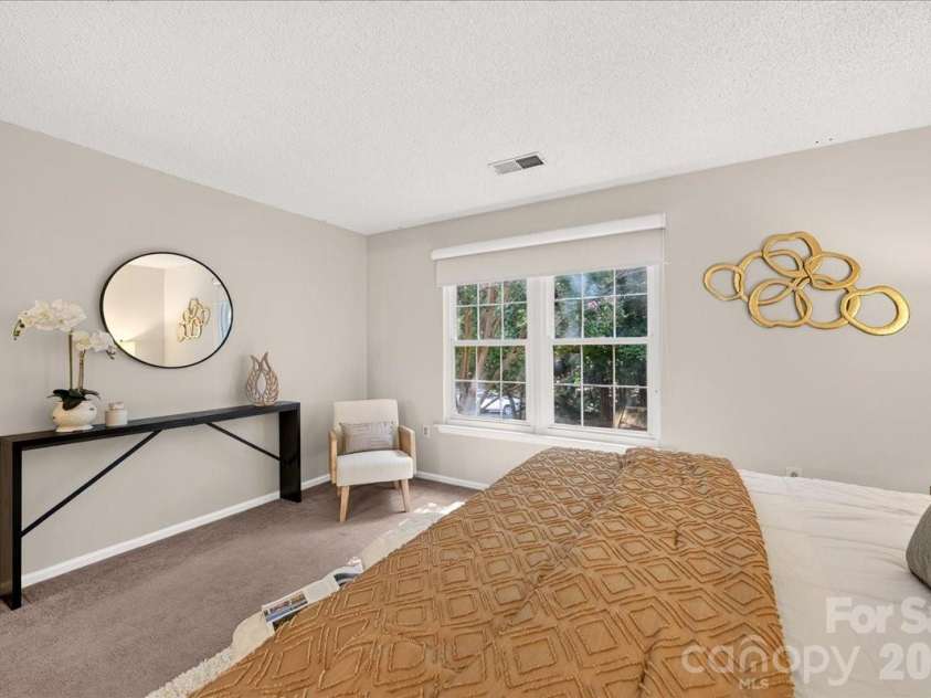 5011 Sharon Road, Charlotte, NC 28210.  MLS# CAR4419195, YatesRealty ID 48591. 