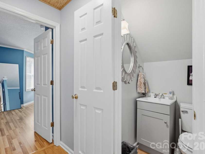 126 Fox Fire Run, Gastonia, NC 28052.  MLS# CAR4420501, YatesRealty ID 48593. 