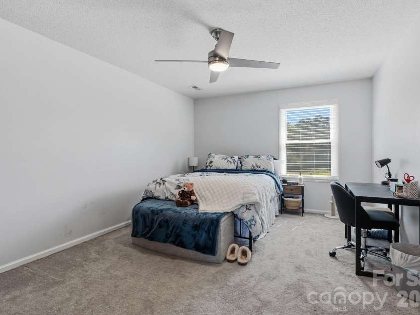126 Fox Fire Run, Gastonia, NC 28052.  MLS# CAR4420501, YatesRealty ID 48593. 