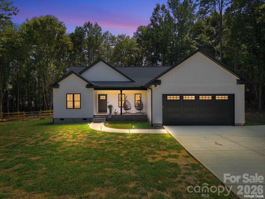 275 Jacobs Drive, Salisbury, NC 28144.  MLS# CAR4421246, YatesRealty ID 48596. 