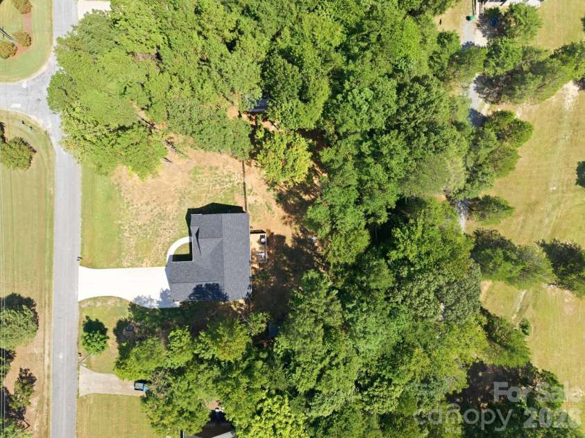 275 Jacobs Drive, Salisbury, NC 28144.  MLS# CAR4421246, YatesRealty ID 48596. 