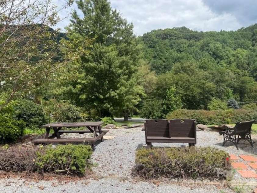 56 Chateau Lane, Maggie Valley, NC 28751.  MLS# CAR4414194, YatesRealty ID 48598. 