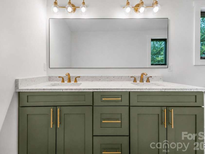 138 Shiloh Road, Asheville, NC 28803.  MLS# CAR4420583, YatesRealty ID 48599. Dual Vanity with Granite Countertops