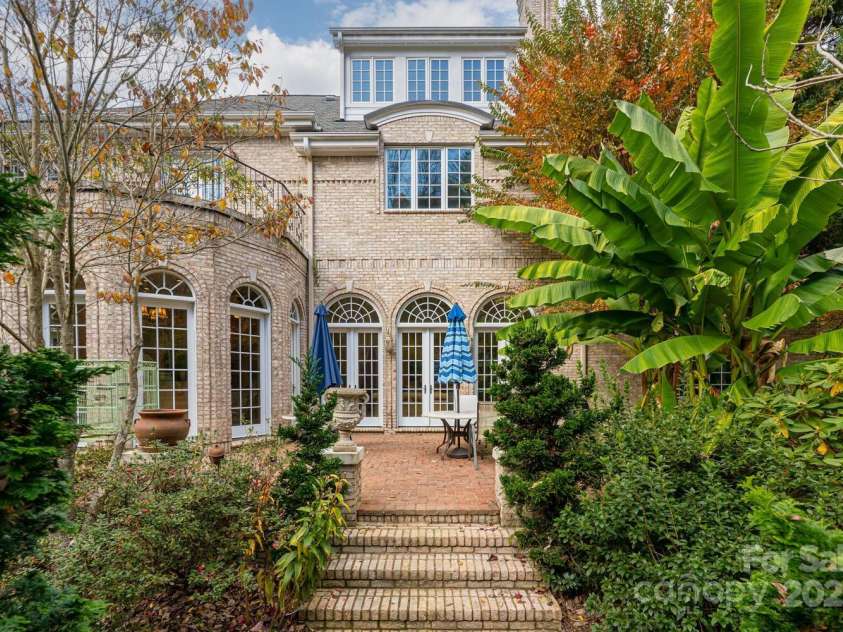 150 Rainbow View Drive, Fletcher, NC 28732.  MLS# CAR4322580, YatesRealty ID 486. 