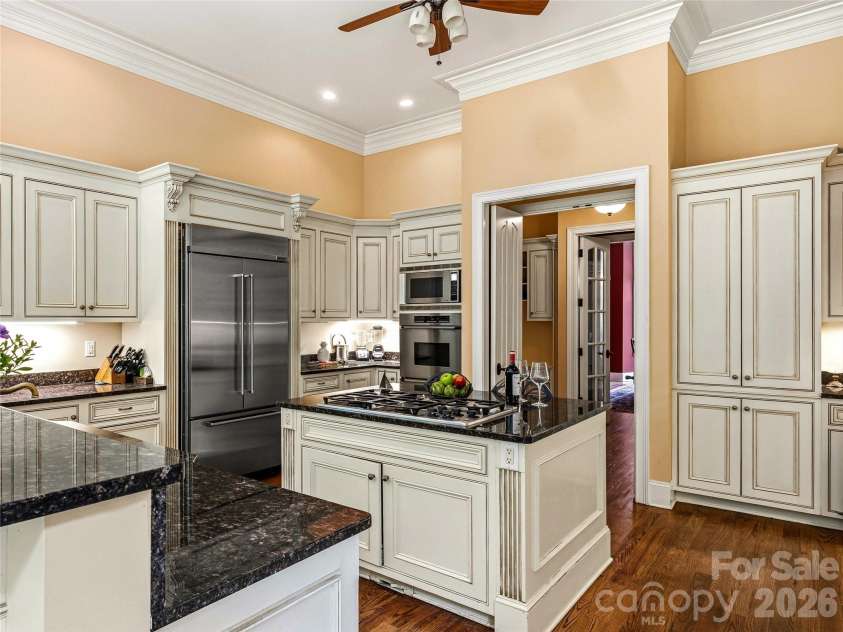 150 Rainbow View Drive, Fletcher, NC 28732.  MLS# CAR4399161, YatesRealty ID 486. 