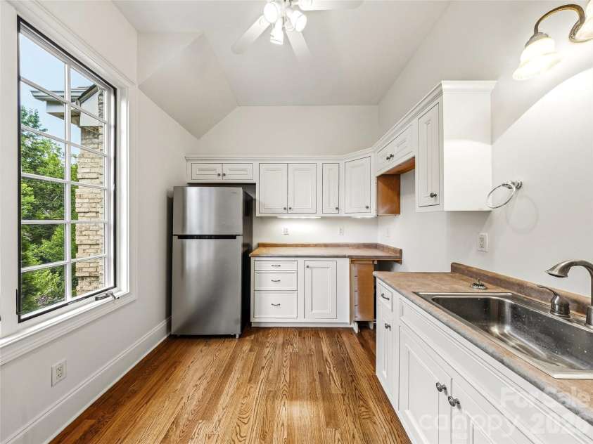 150 Rainbow View Drive, Fletcher, NC 28732.  MLS# CAR4399161, YatesRealty ID 486. Guest suite kitchenette