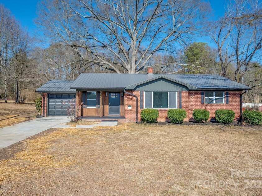 2197 Ferry Road, Mooresboro, NC 28114.  MLS# CAR4218026, YatesRealty ID 4860. 