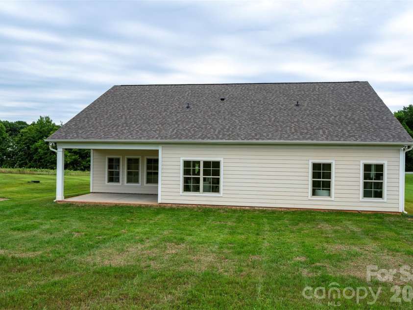 3030 Buffet Lane, Monroe, NC 28110.  MLS# CAR4306794, YatesRealty ID 4860. 