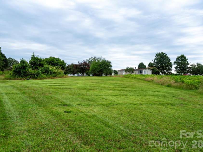 3030 Buffet Lane, Monroe, NC 28110.  MLS# CAR4306794, YatesRealty ID 4860. 